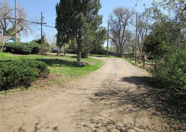 Building Photo - Private Retreat with Mountain Views Near Olde Town Arvada