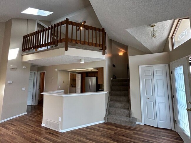 Building Photo - 7855 Brandy Cir