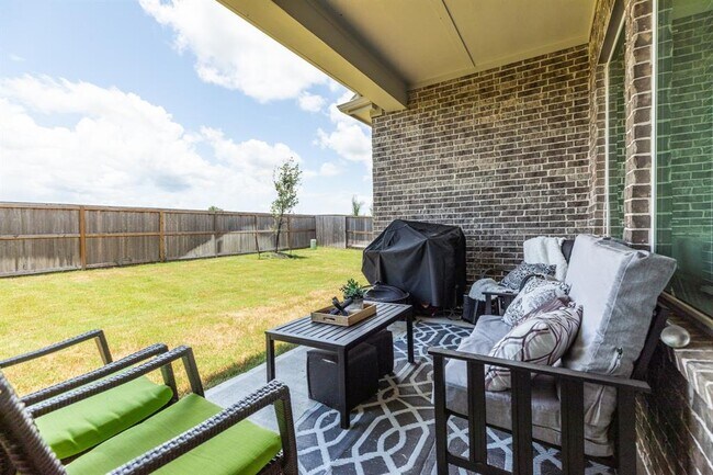 Building Photo - 9806 Starry Night Ln