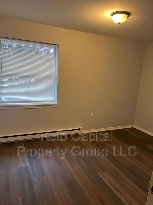 Building Photo - 90-92 Ford Street