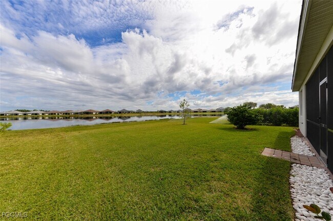 Building Photo - 3983 E Hampton Cir