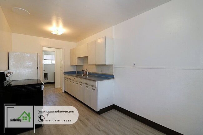 Building Photo - 2714 Leland Ave
