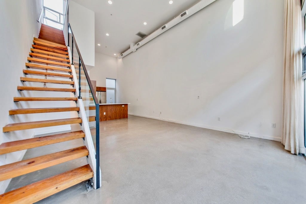 Main Living Area - 140 S Gramercy Pl