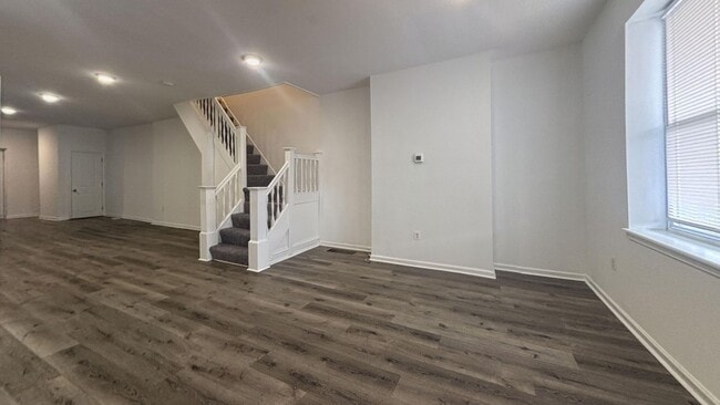Building Photo - Modern Four-Bedroom Row Home in Kingsessing