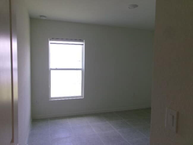 Building Photo - New Construction 3/2/2 Close to Mariner High School and Library