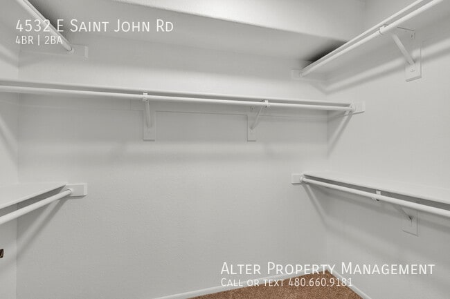 Building Photo - 4532 E St John Rd
