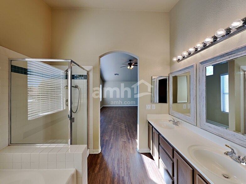 Building Photo - 8221 Woodland Prairie Ave