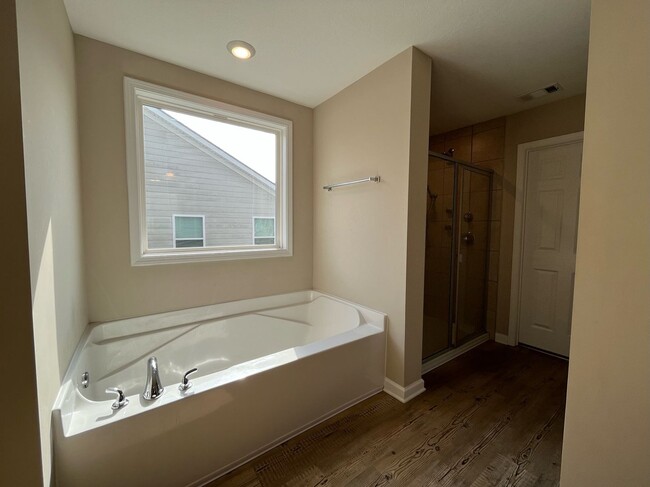 Building Photo - New Home in Smiths Station