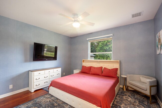 Building Photo - 11430 NW 18th St