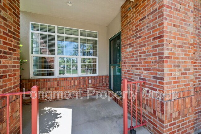 Building Photo - 1333 Charles Dr
