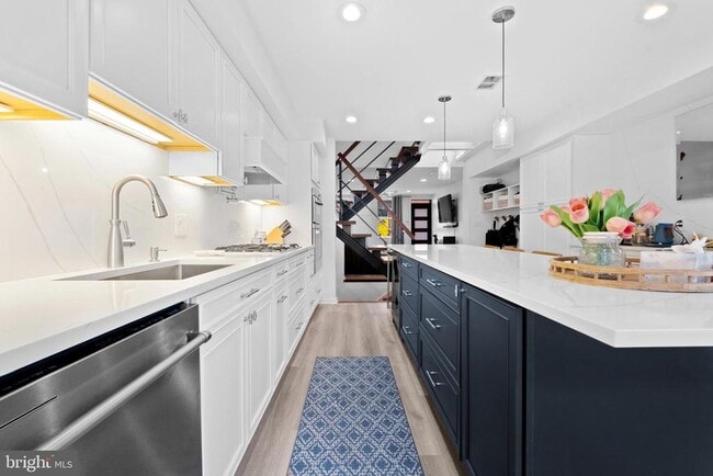 Building Photo - 1226 Gerritt St