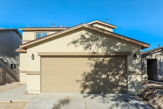 Building Photo - 6267 S Earp Wash Ln