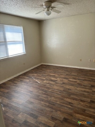Building Photo - 1702 Sagebrush Dr