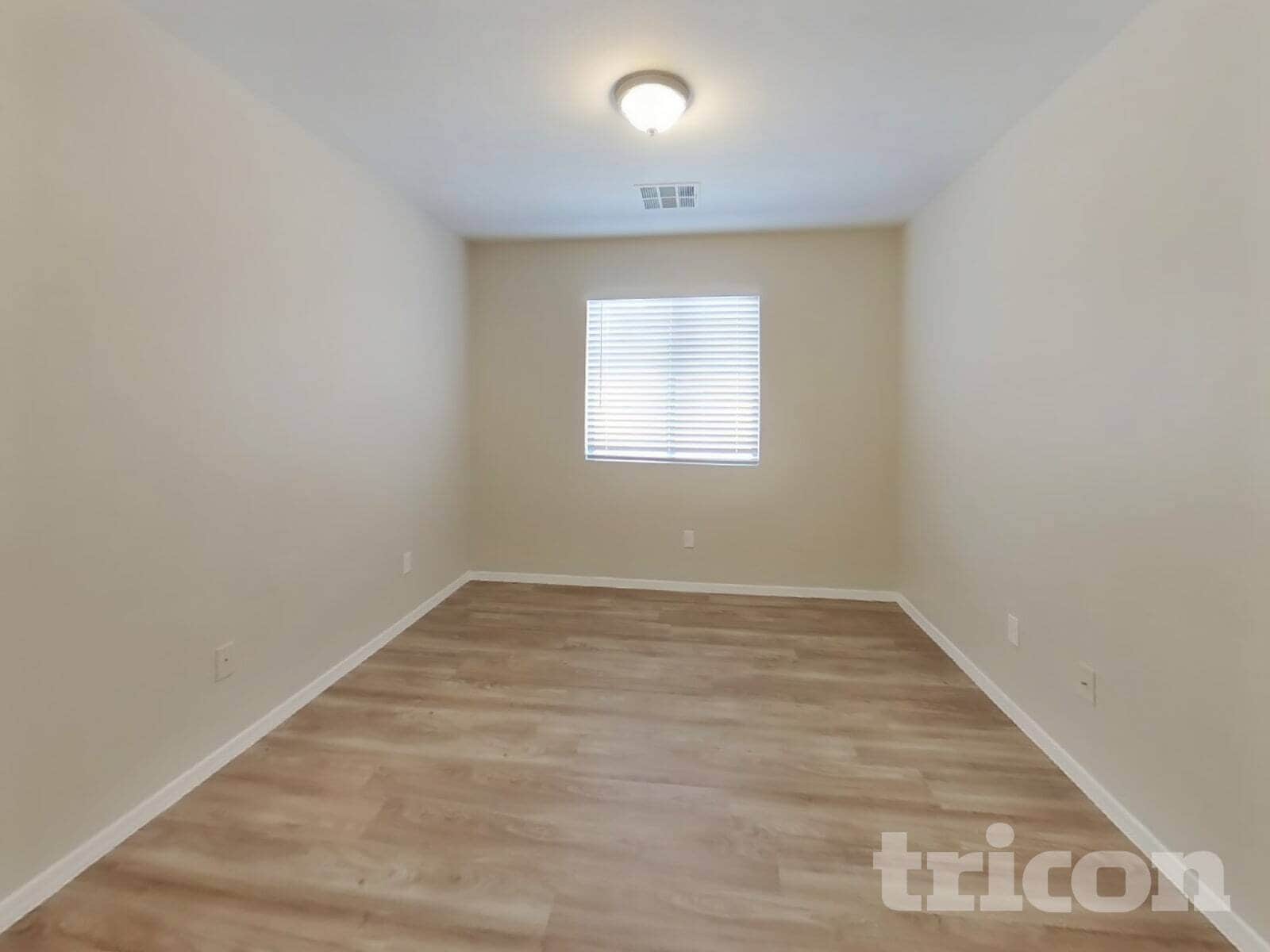 Building Photo - 1627 W Prospector Way