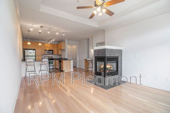 Building Photo - 401 16th St NW