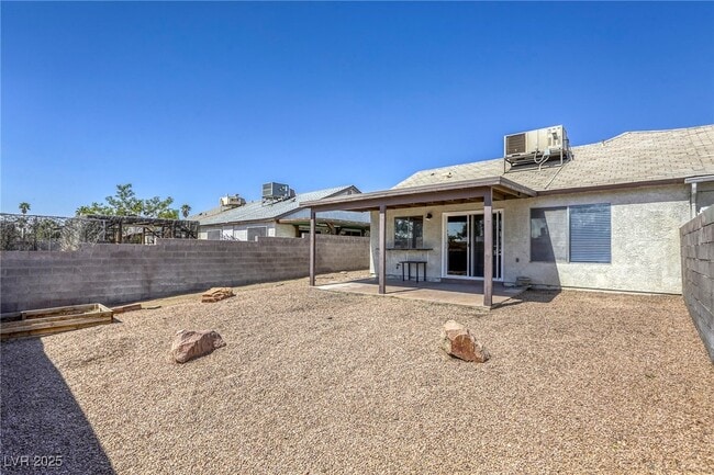 Building Photo - 4456 Bramblewood St