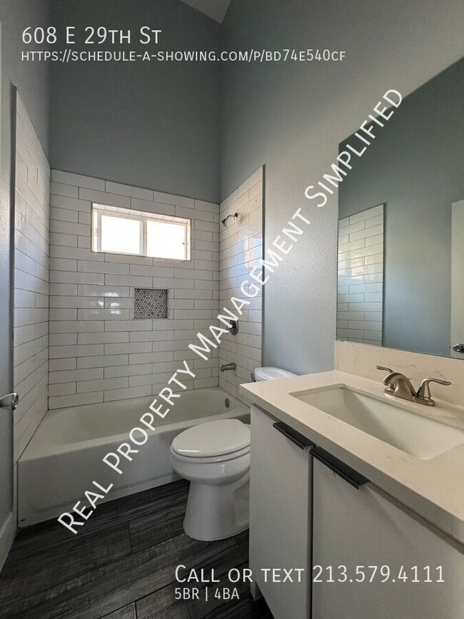 Building Photo - 608 E 29th St