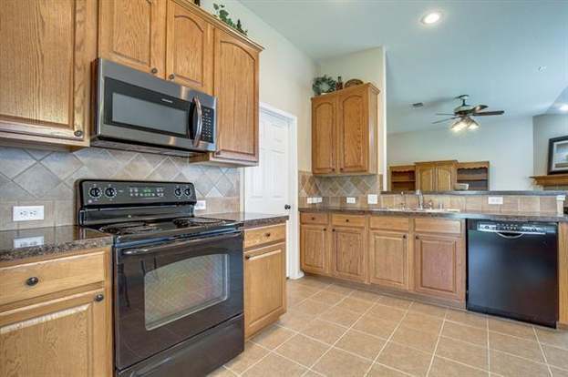 Building Photo - 1112 Mule Deer Rd