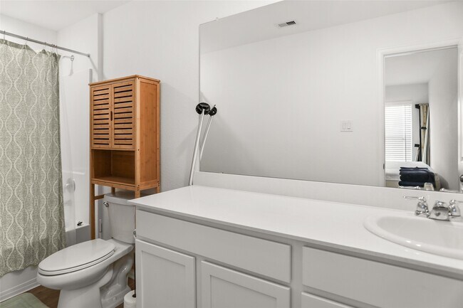 Building Photo - 4627 Sterling Pr Trl