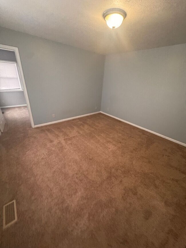 Building Photo - 23167 3rd St