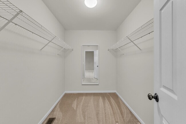 Building Photo - 41312 Maplewood Drive