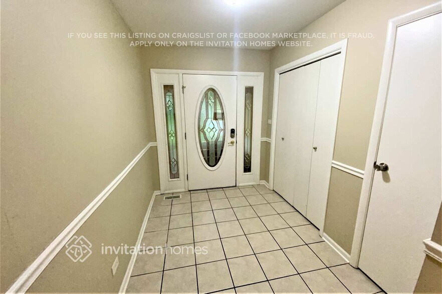 Building Photo - 1516 Churchill Rd