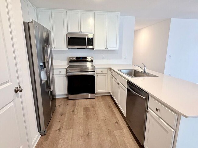 Building Photo - 5406 Horizons Edge Ln