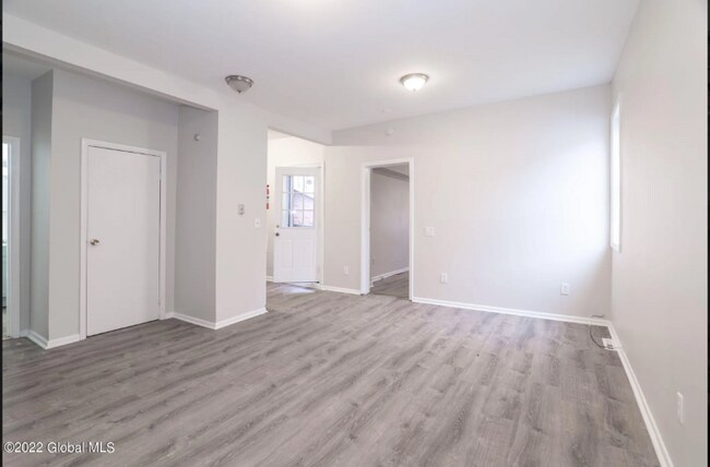 Building Photo - 114 Second Ave