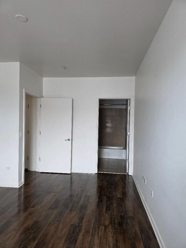 Building Photo - 3522 S State St