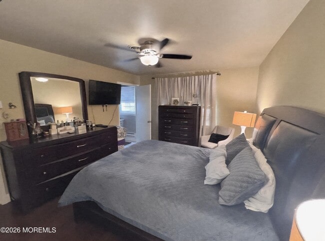 Building Photo - 43 D Sterling St