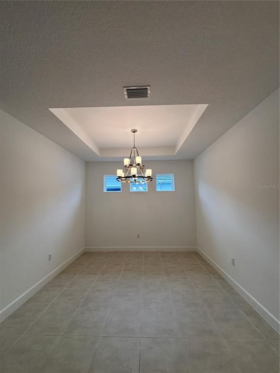 Building Photo - 16117 Isola Pl