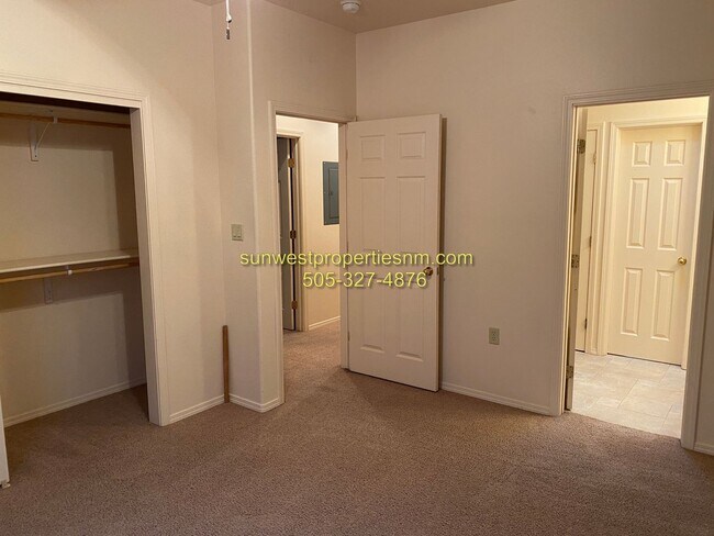 Building Photo - 1705 E 23rd St