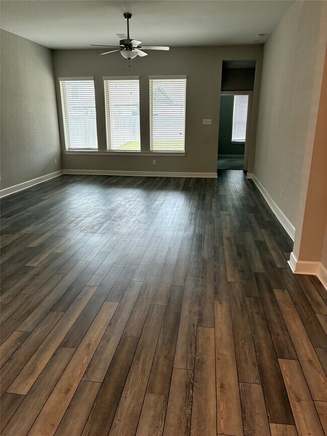 Building Photo - 15218 Cortines Ct