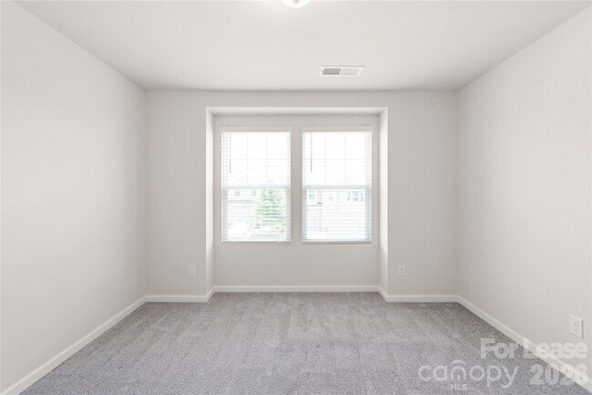 Building Photo - 5612 Axil Ln