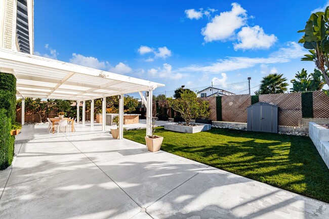 Building Photo - Beautiful Home in Dana Point