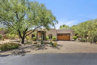 Building Photo - 3105 E Arroyo Hondo Rd