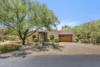 Building Photo - 3105 E Arroyo Hondo Rd