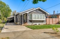 Building Photo - NEWLY REMODELED 3 Bed, 1 Bath Rental Home ...