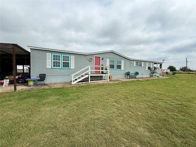 Building Photo - 20613 E County Rd 156