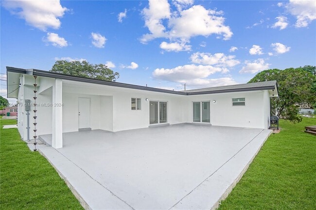 Building Photo - 14510 NW 12th Ave