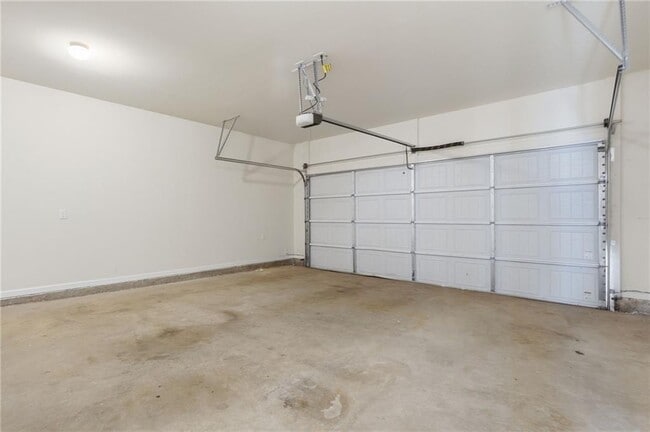 Building Photo - 6498 Panasa Ct