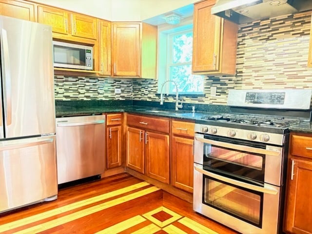 Building Photo - 245 Sunset Dr