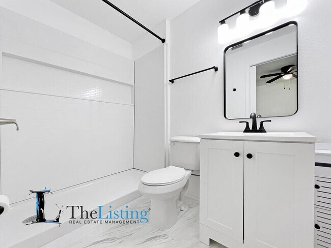Building Photo - 1317 Coolridge Dr
