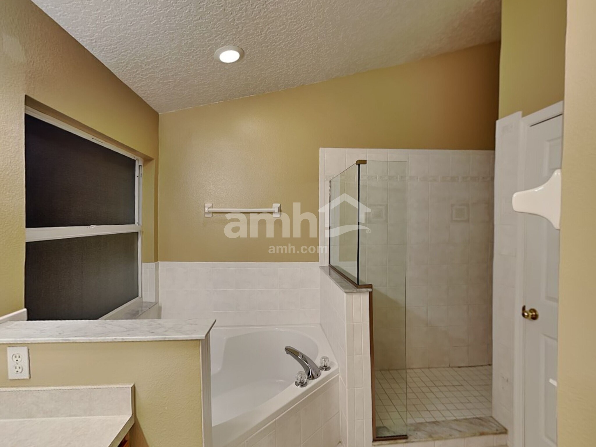 Building Photo - 13533 Tetherline Trl