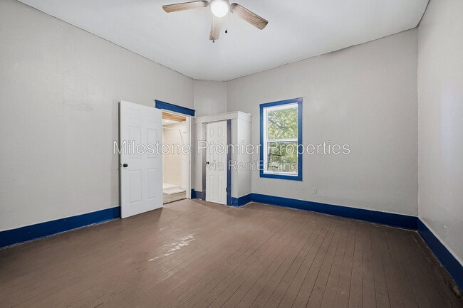 Building Photo - 605 E Woodard St