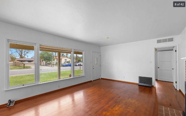 Building Photo - 3-Bedroom Home with Vintage Charm, Garage,...