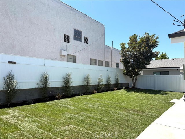 Building Photo - 1910 257th St