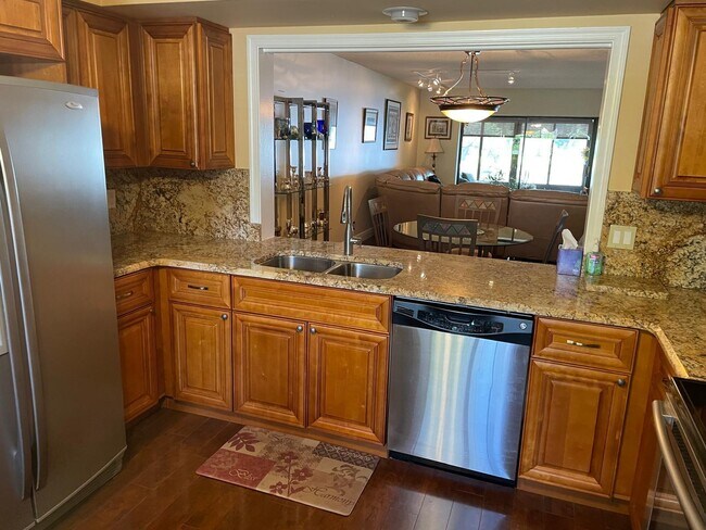 Building Photo - 11268 Aspen Glen Dr