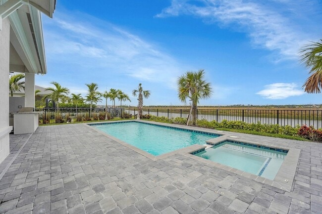 Building Photo - 12582 Nautilus Cir