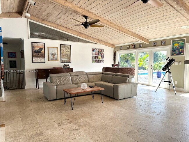 Building Photo - 960 Bayberry Point Dr